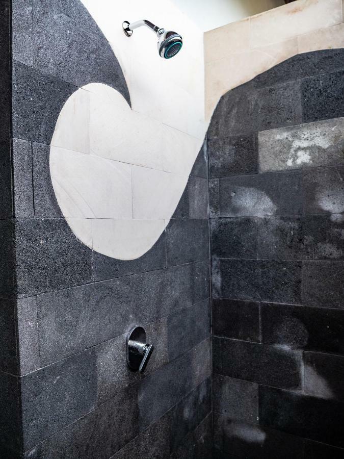 Fins Villa Medewi Airsatang Exterior foto